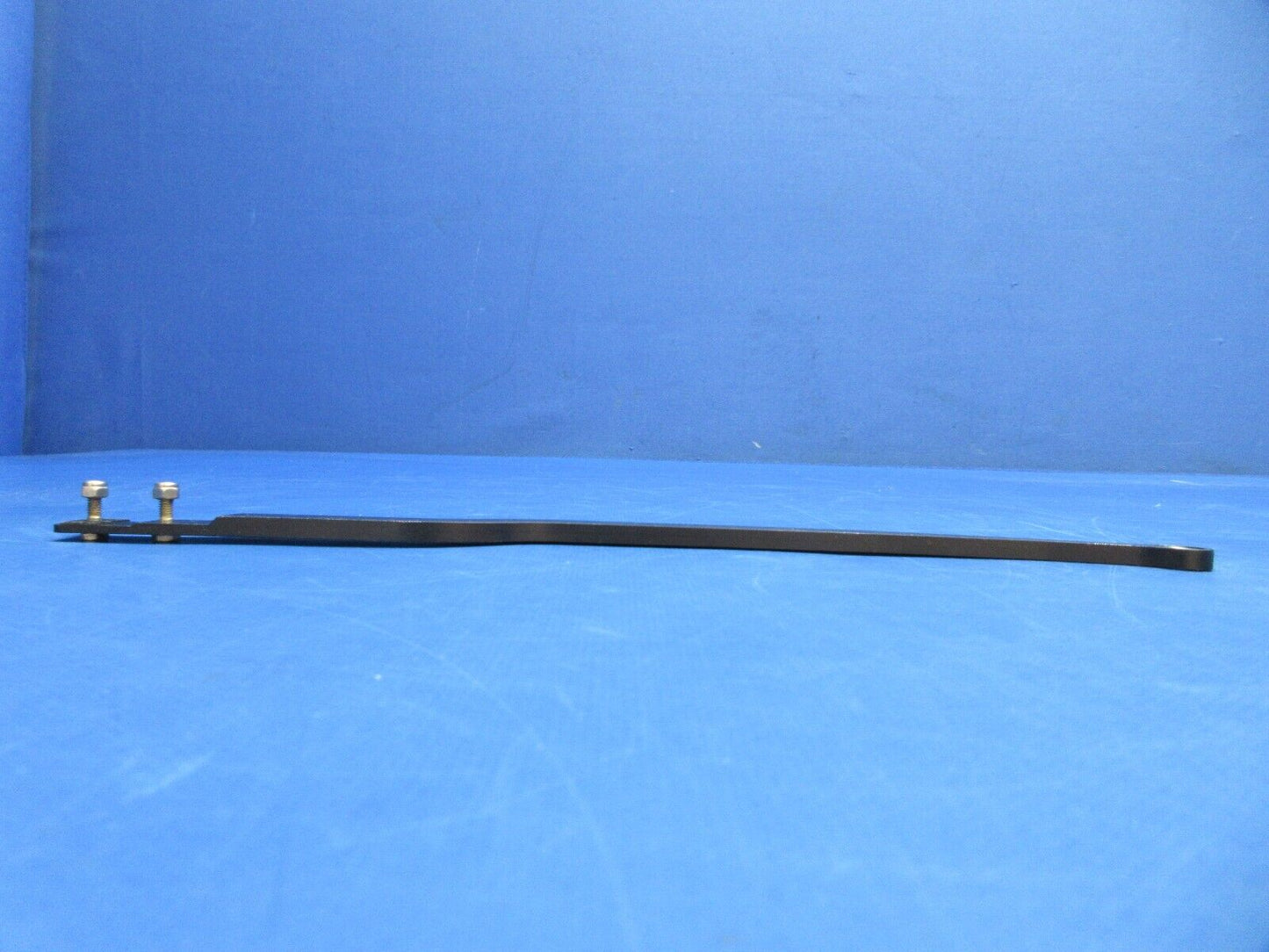 Diamond DA-42 Fuel Selector Rod Assy LH P/N D60-2827-31-00_2 (0623-770)
