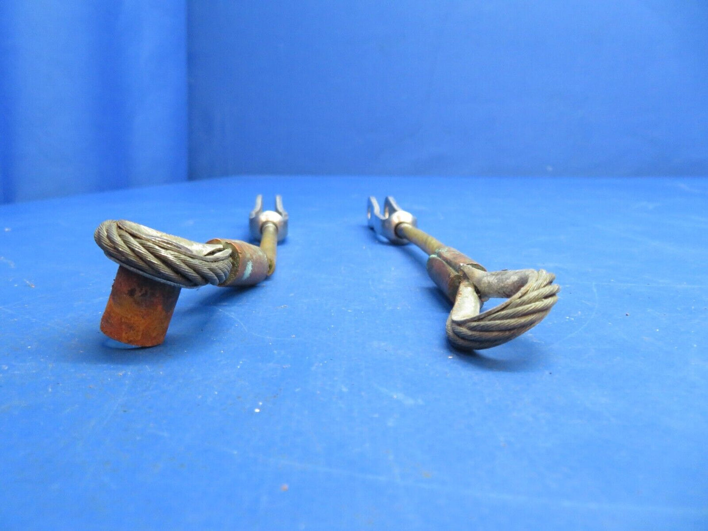 Piper PA-28-201T Dakota Seat Belt Attach. Cable Rear P/N 96908-00 LOT (1222-693)
