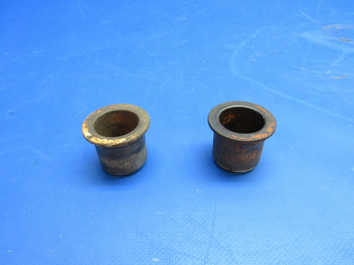 McCauley Nose Wheel Bucket Axle Bolt P/N 0842000-37 LOT OF 2 (0523-476)
