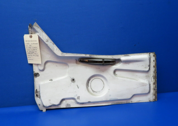 Cessna 401 Main Gear Door RH OTBD P/N 0826002-203, 0826002-209 (0523-230)