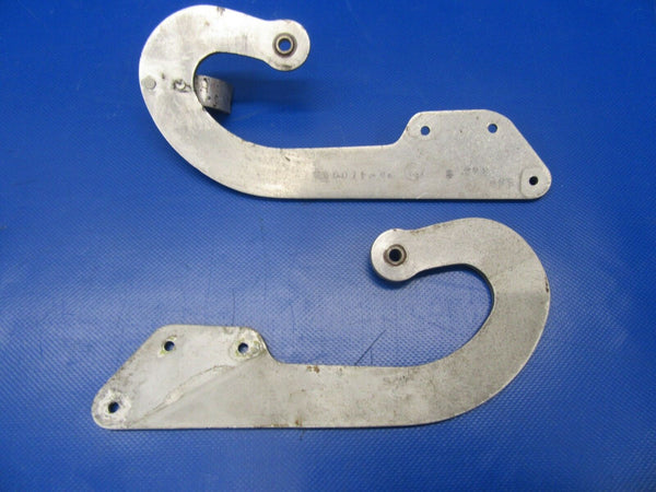 Beech Baron Nose Baggage Door Hinges FWD & AFT P/N 002-410055-43 & -41 (1117-68)