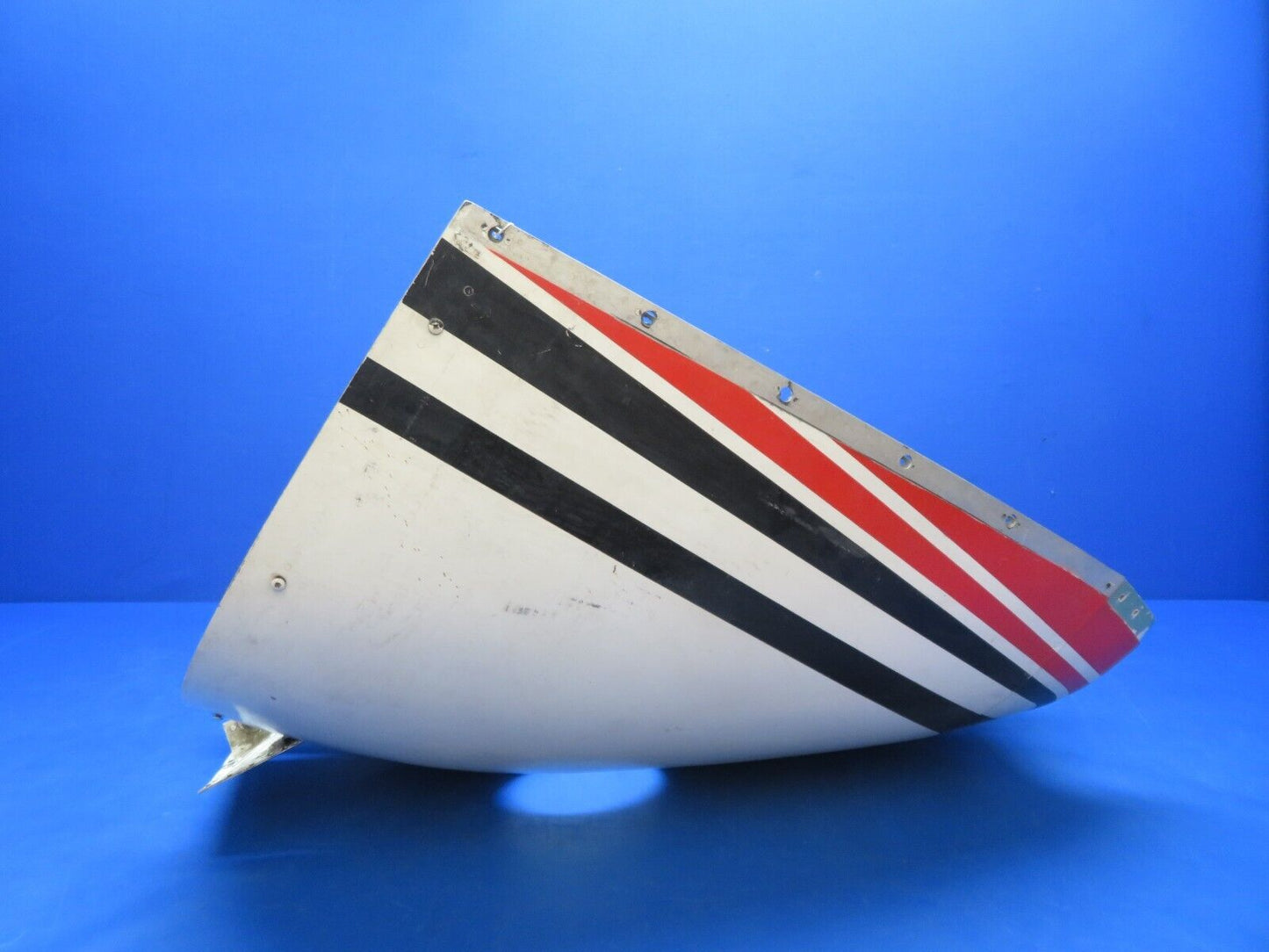 Cessna Cardinal 177 Lower Cowl Assembly w/ Cowl Flaps P/N 1752090-200 (1123-247)