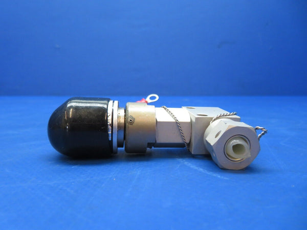 Beech 95-B55 Baron Aerospace TKS De-Ice Pressure Switch P/N PO41BD850 (0623-493)