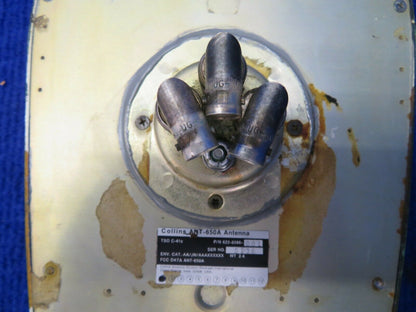 Piper PA-28R-201T Collins ANT-605A Antenna Mod 1 P/N 622-3586-001 (0222-638)