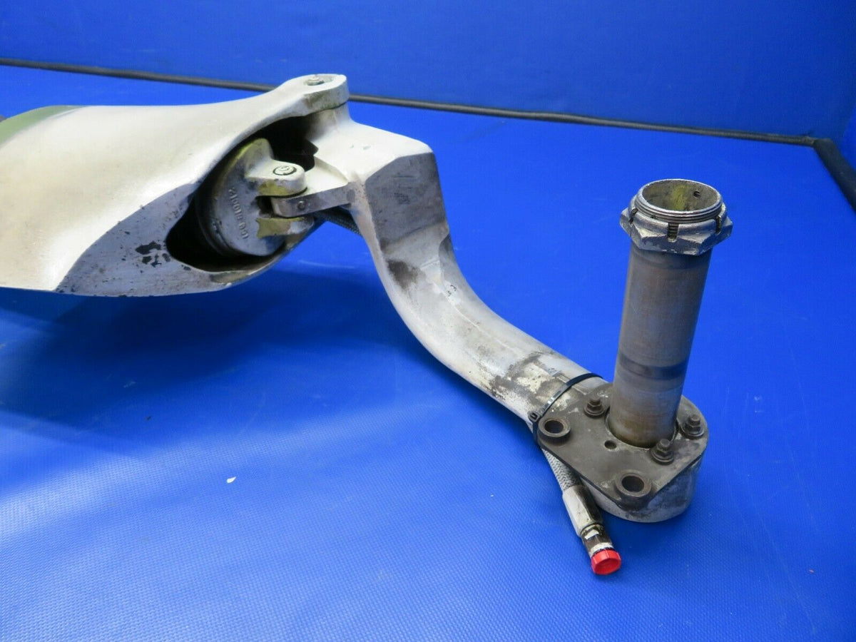 Beech B19 Musketeer Sport Main Gear RH P/N 169-810000-660 FOR PARTS (0421-123)
