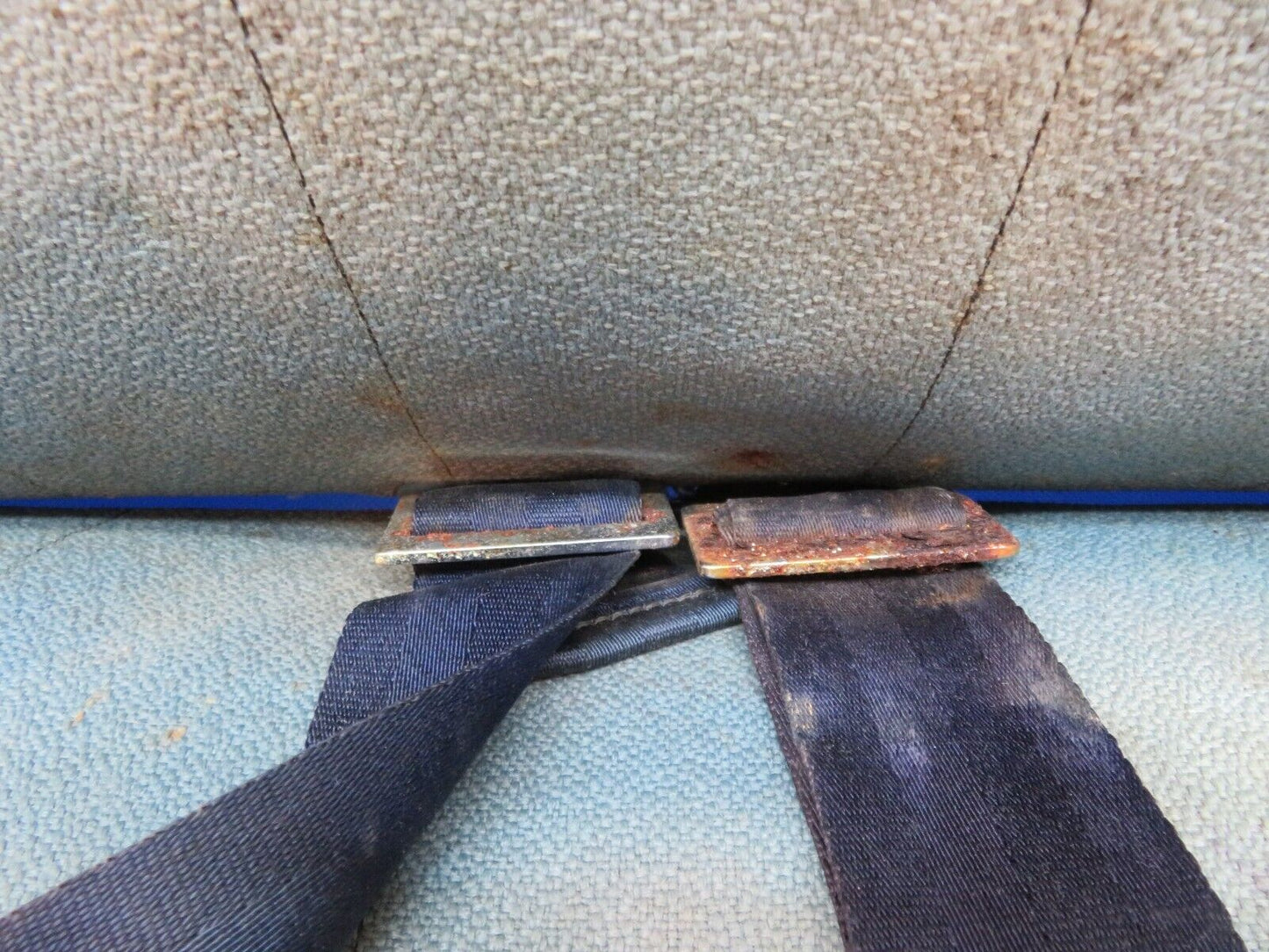 Piper PA-24-180 Rear Seat Assy P/N 21738-03 (1223-1420)