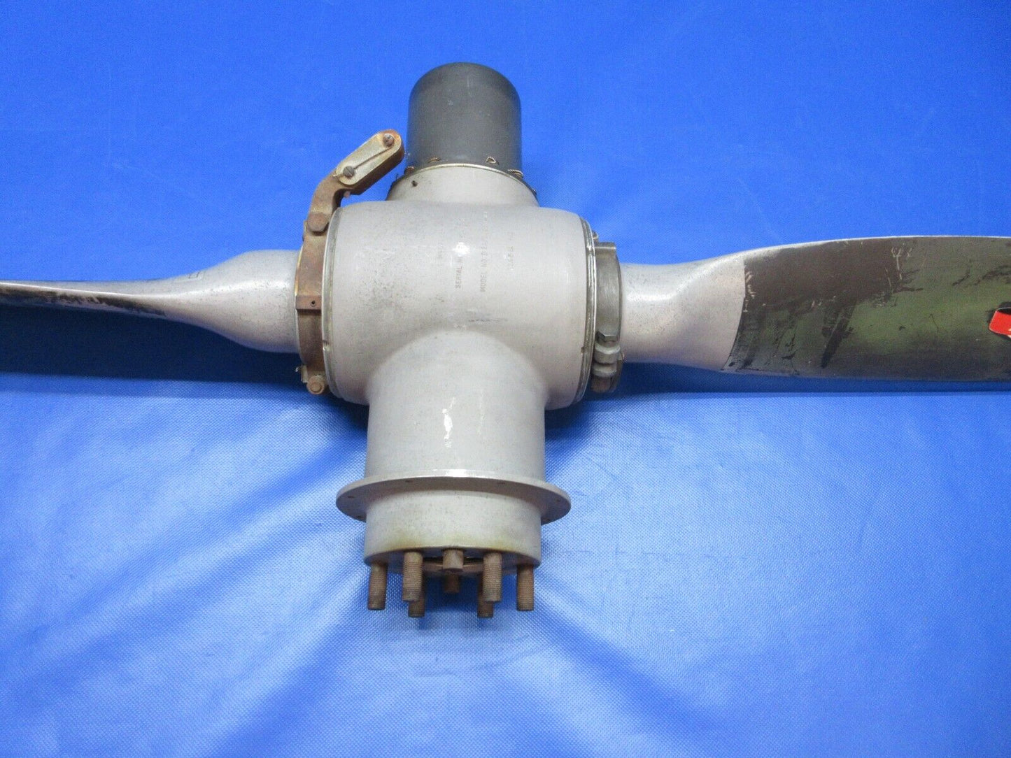 Cessna 337 McCauley FWD 2 Blade Propeller D2AF34041-N FOR PARTS  (0124-99)