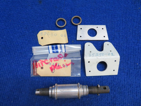 Piper Stabilator Trim Barrel Set P/N 63530-00 (0522-837)
