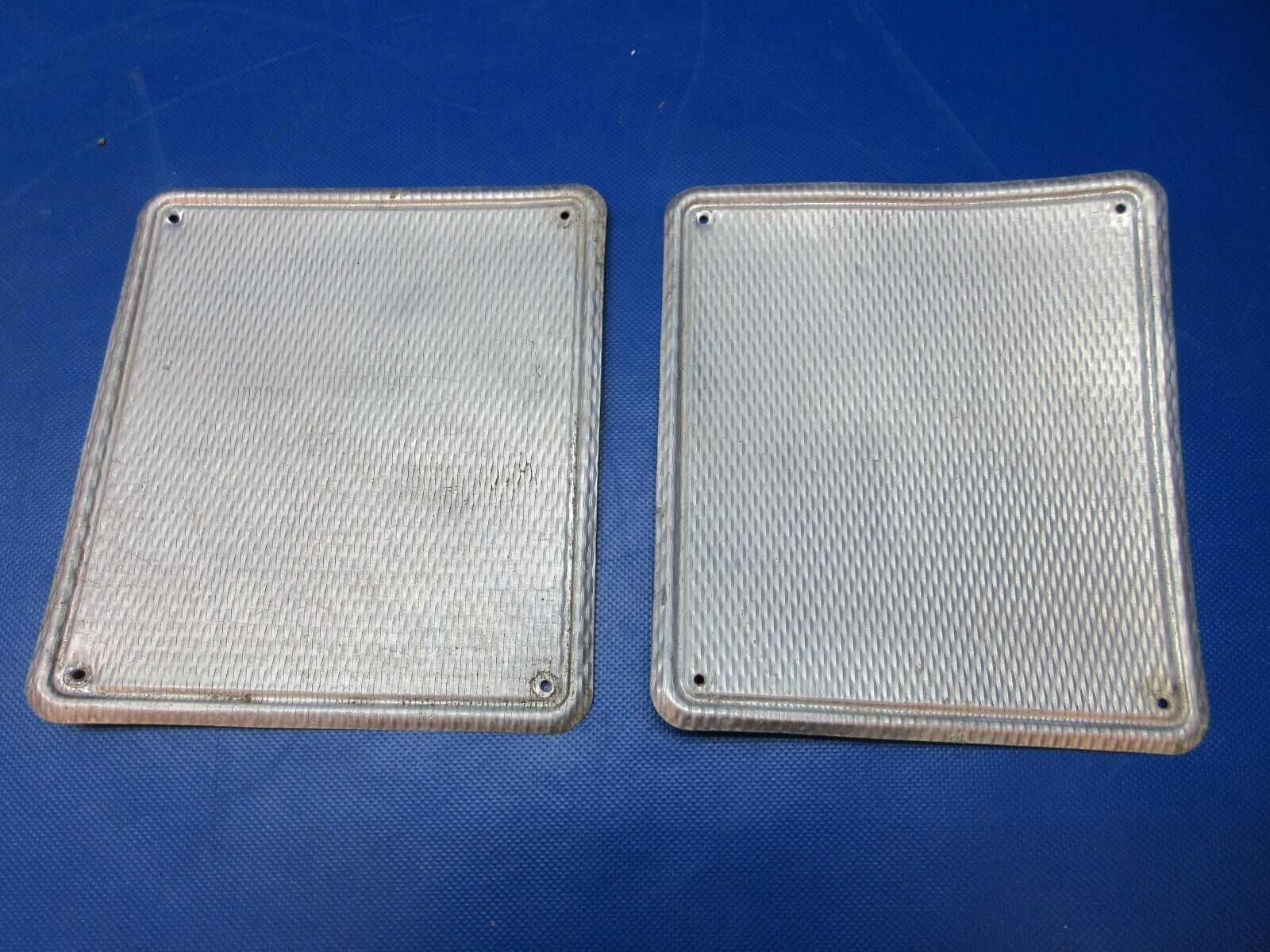 Cessna Scuff Plate P/N 0415026-1 LOT OF 2 (0124-1513)