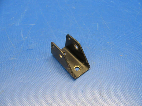 Diamond DA40-180 Bracket Flap Bellcrank P/N DS-PEX2 (0319-182)