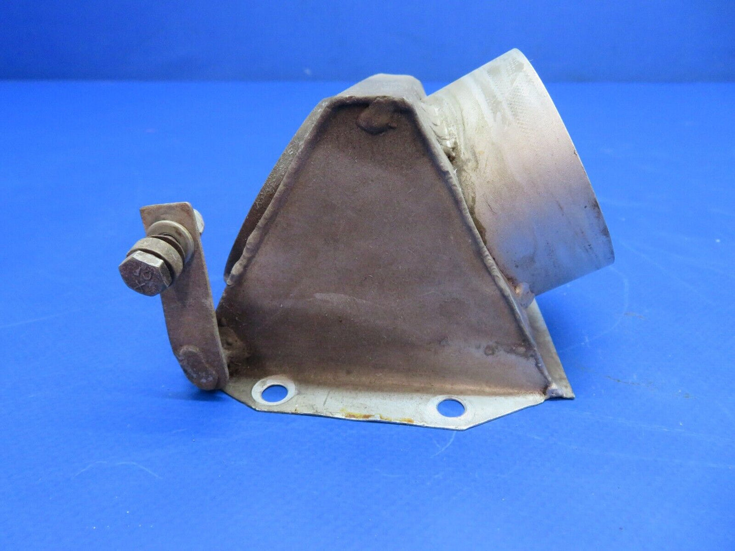 Bellanca 17-30 Viking Fresh Air Valve Firewall P/N 196519 (0922-688)
