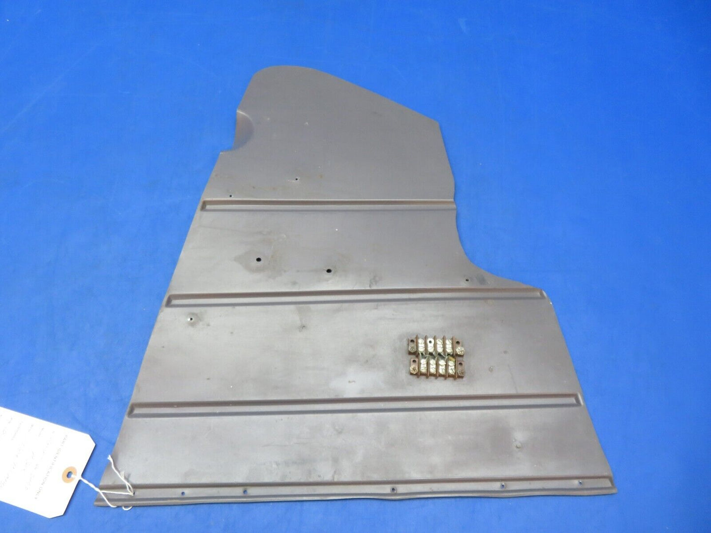 Mooney M20 / M20C Cover Assy RH Nose Wheel Well P/N 130103-3 Plastic (1023-355)