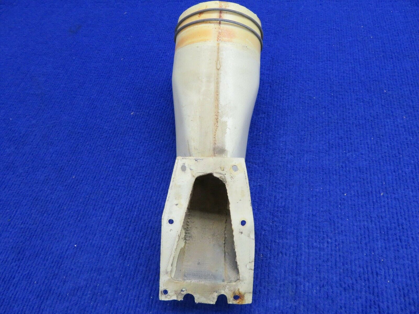 Piper PA-28R-201T  Arrow Fitting Assy Air Duct Lower P/N 79271-00 (0222-845)