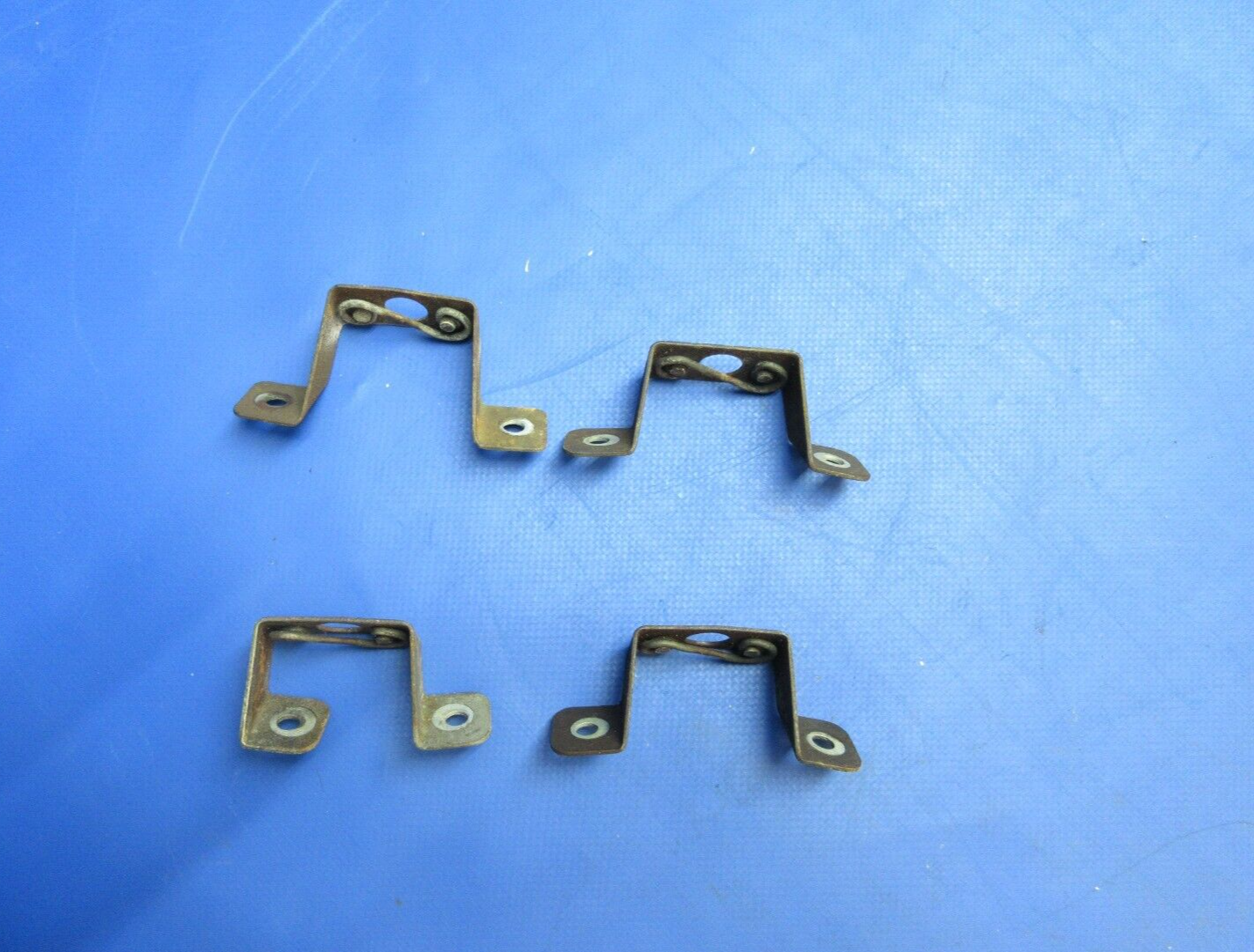 Beech C-35 Bonanza LH Bracket Cowl Fastener P/N 35-910244 SET OF 4 (1023-891)