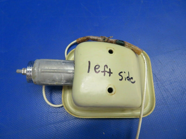 Cessna 310P Cigar Lighter & Pan P/N 0513052-8, 0811083-1 (0620-654)