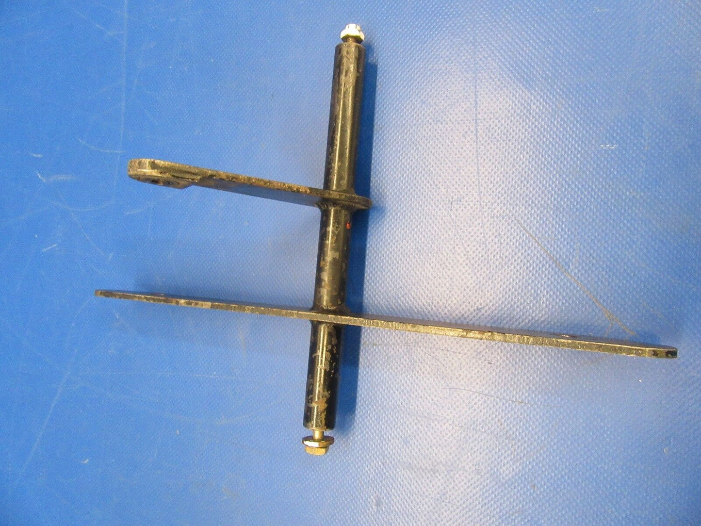 Piper Seneca Bellcrank P/N 37300-800 (0618-47)