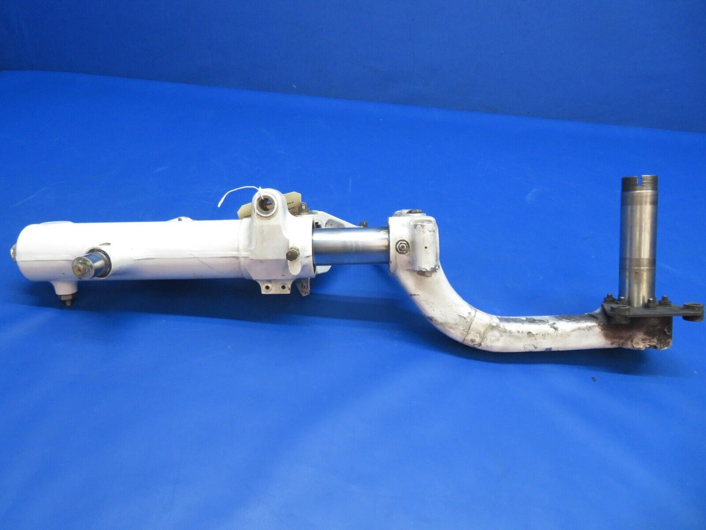 Piper PA-34-200T Seneca II Main Gear Assy LH P/N 78723-14, 78723-014 (0223-940)