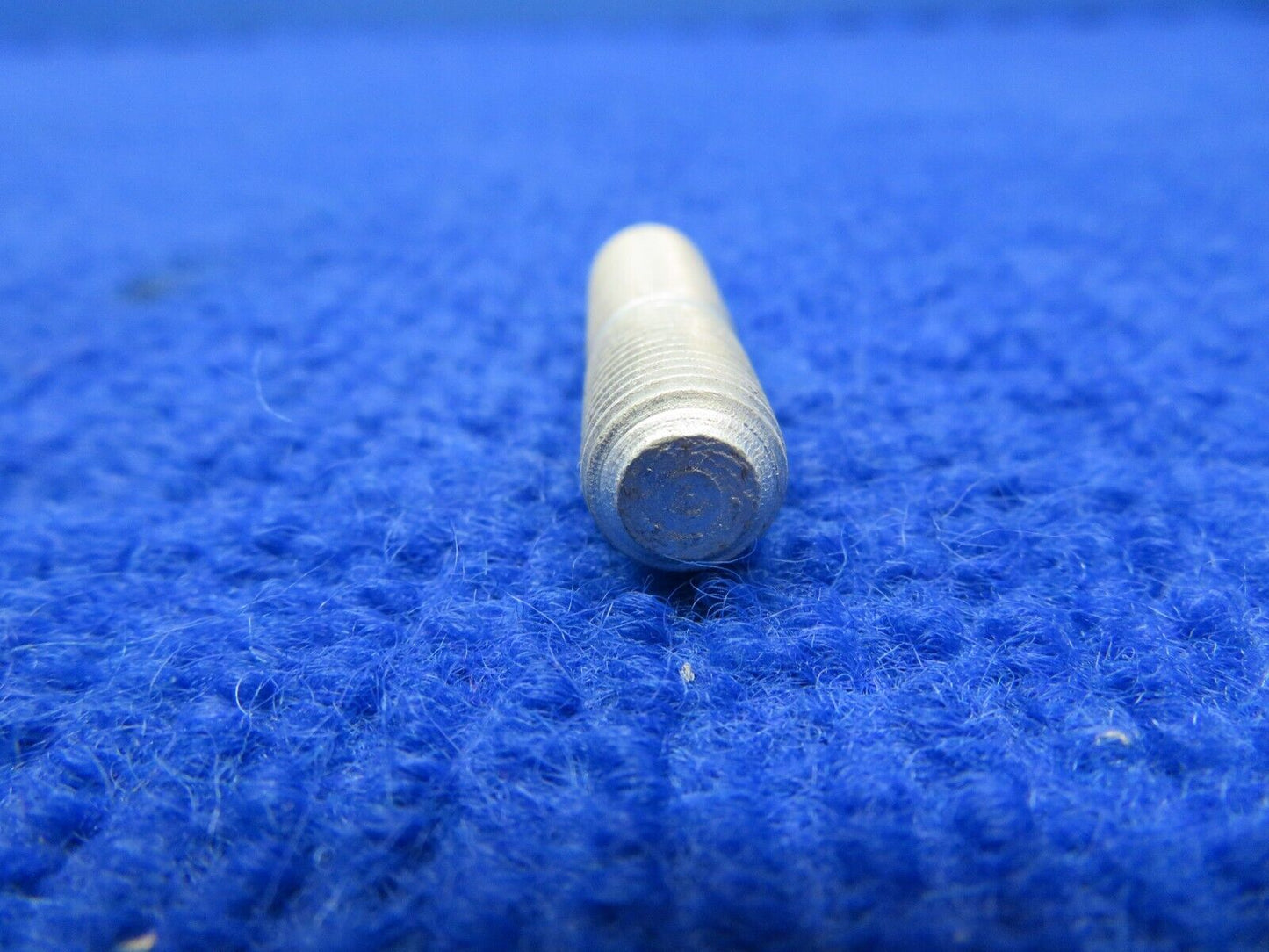 Continental Stud .38-16-24 x 1.5 LG P/N 633181 NOS (0722-745)