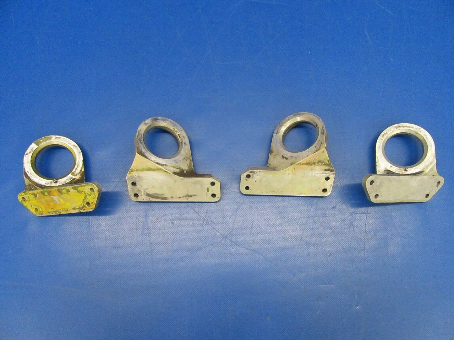 Cessna 310 / T310Q Fitting Assy Engine Mount & Heat Shield 0851118-3 (0619-381)