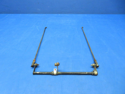 Piper PA-28R-180 Cabin Heat Valve Rods & Torque Tube P/N 67389-00 (1123-431)