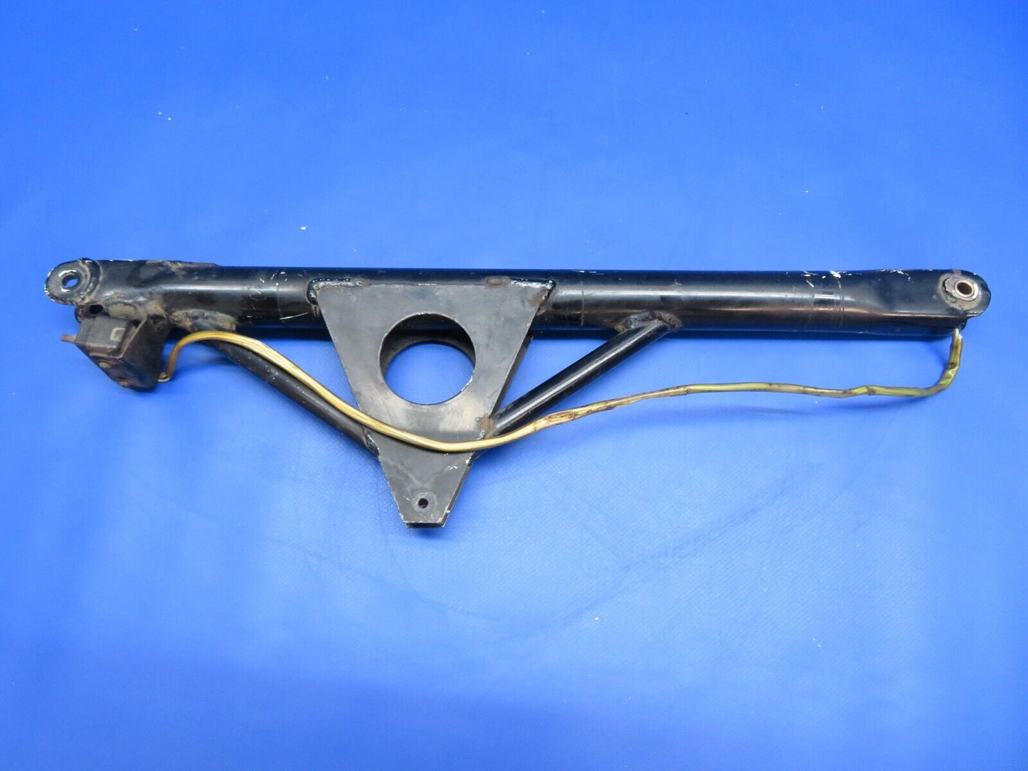 Bellanca 17-30 Viking Drag Strut Upper Main Gear Retract P/N 19462-20 (0922-638)