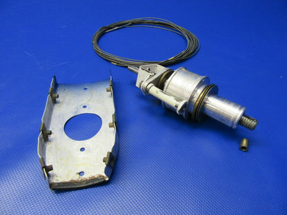 Piper PA-32RT-300 Lance II Stabilator Trim Barrel Assy P/N 78925-03 (0121-218)