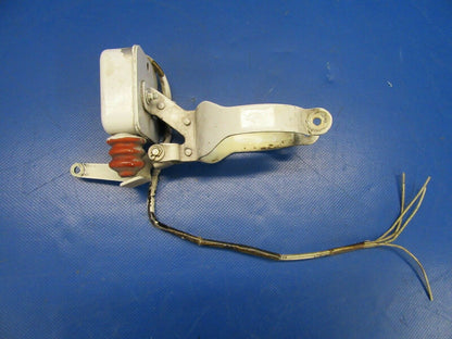Beech Bonanza A36 Switch Assy Landing Gear Safety LH 002-361013-45 (0619-460)