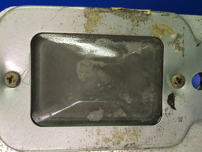 Beech Baron 58 Nose Baggage Light and Actuator Switch P/N B3555A307 (1116-37)