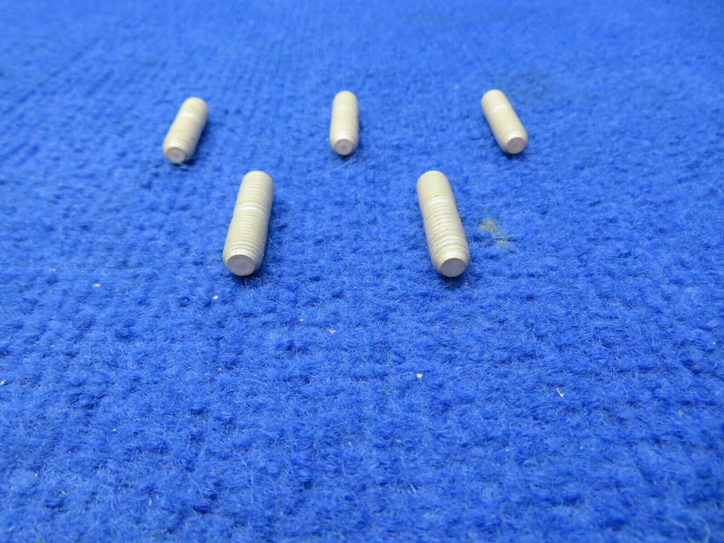 Lycoming Stud .3125 -18 x 1.25 P/N 31-10 LOT OF 5 NOS (0722-22)