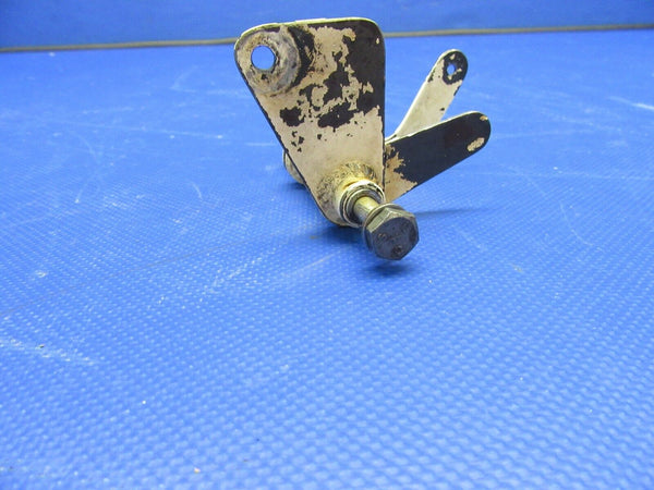 Cessna 177RG Bell Crank & Arm Nose Gear P/N 2043031-11 (0621-382)