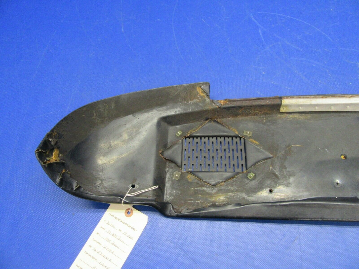 Beech Baron 95-B55 Glare Shield Assembly P/N 96-530013-5 (1121-323)