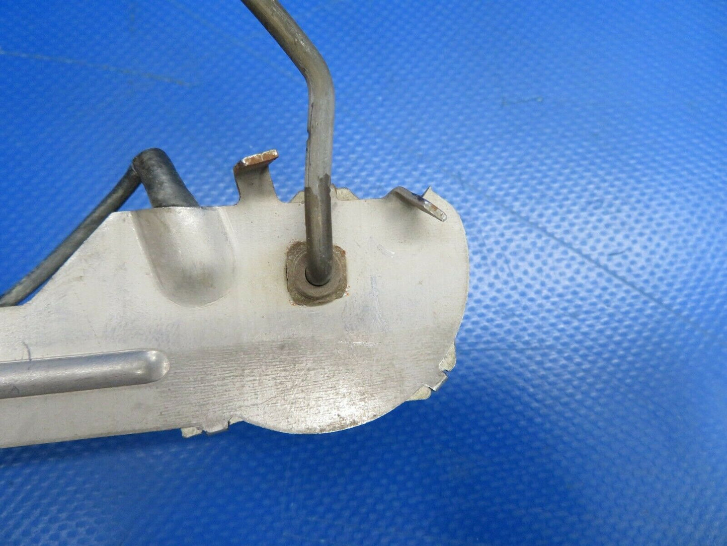 Beech Baron 95-B55 Fuel Sending / Transmitter Unit RH or LH Wing OTBD (0320-09)