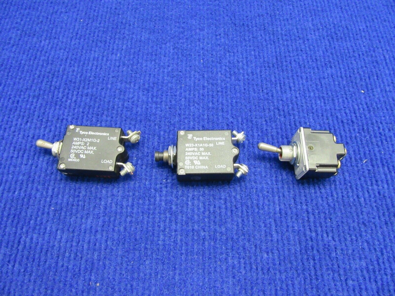 Piper PA-32-300 Circuit Breaker & Switches PN W23-XIAIG-50 LOT OF 3 (1121-511)