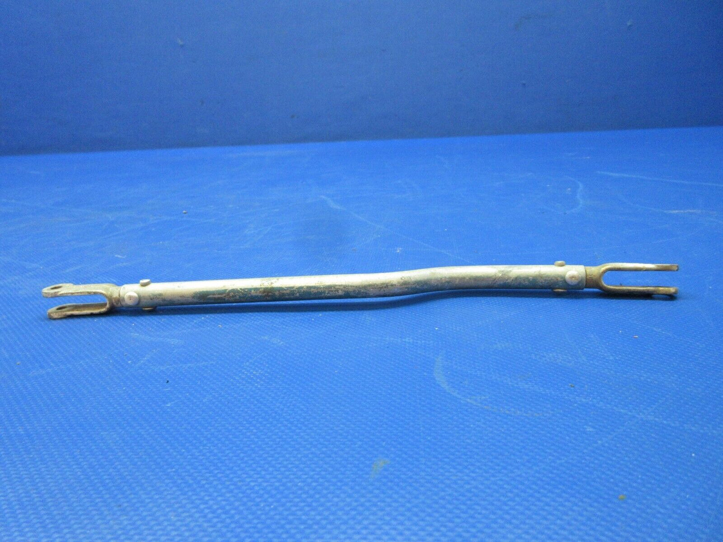 Cessna 210 Elevator Trim Push Pull Rod Assy P/N 1260065-4 (0124-1504)