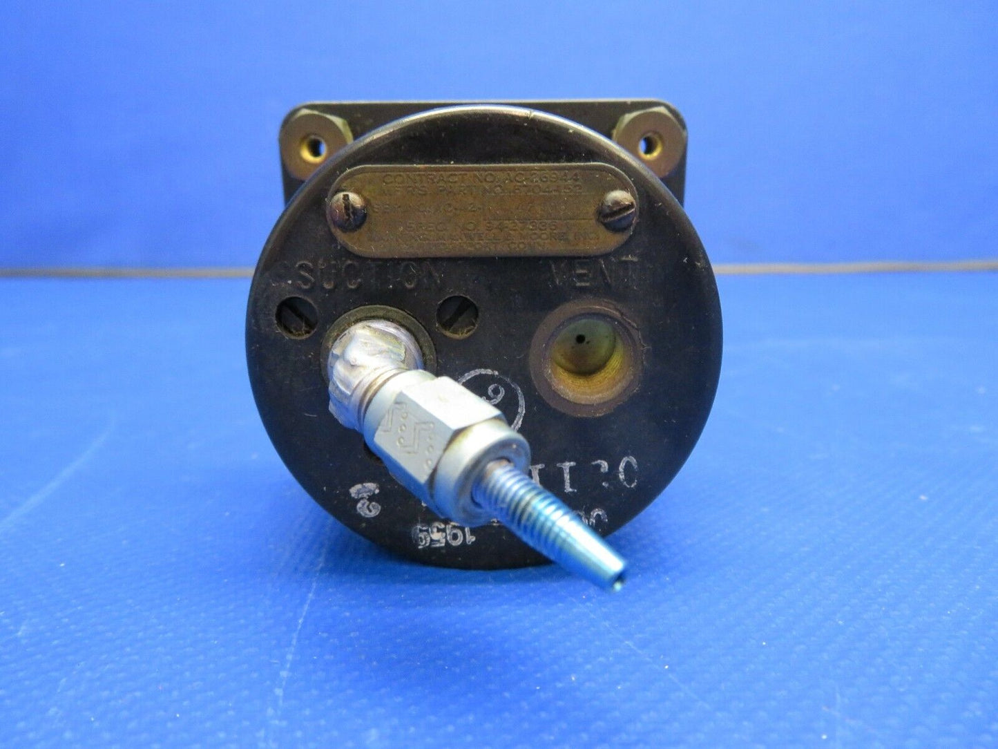 Manning Maxwell Suction Gauge P/N 8704-152 (1220-548)
