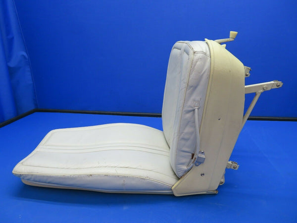 Cessna 210L Middle Seat Articulating Recline LH P/N 1214076-1 (0820-530)