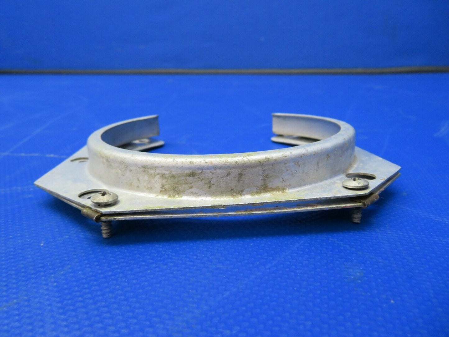 Cessna 170 Landing Light Retainer P/N 0423542-6 (0721-855)