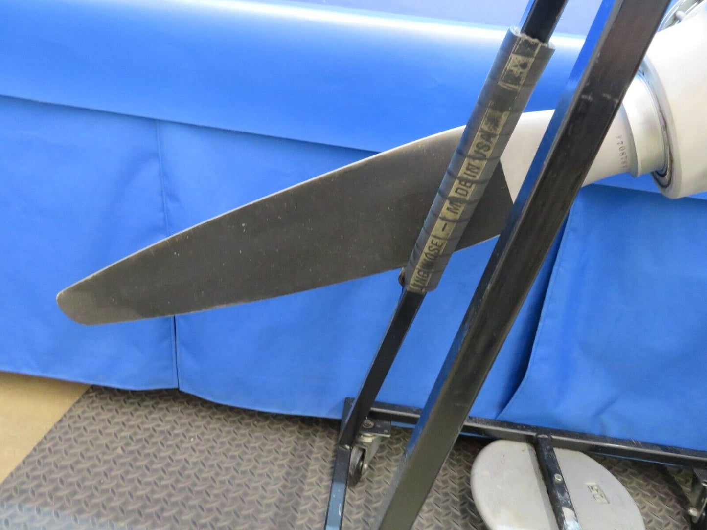 McCauley 3 Blade Propeller Model D3A32C9C9N CORE (0423-109)