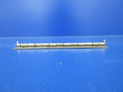 NOS Piper Aileron Hinge P/N 773667-16 (1223-670)