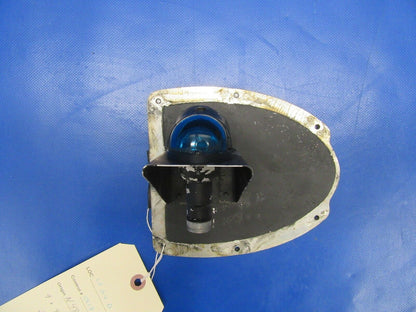 Cessna 310 Wing Nav Light & Bracket Green P/N 0823200-2 & 5618106-17 (0118-03)